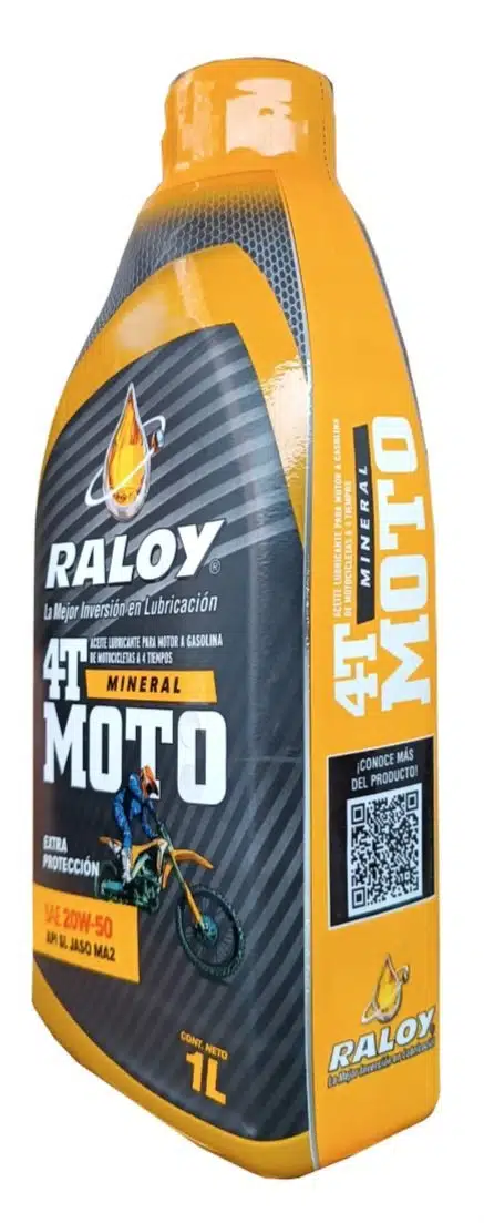 Бутылка моторного масла Raloy 4T Moto Mineral для мотоциклов.